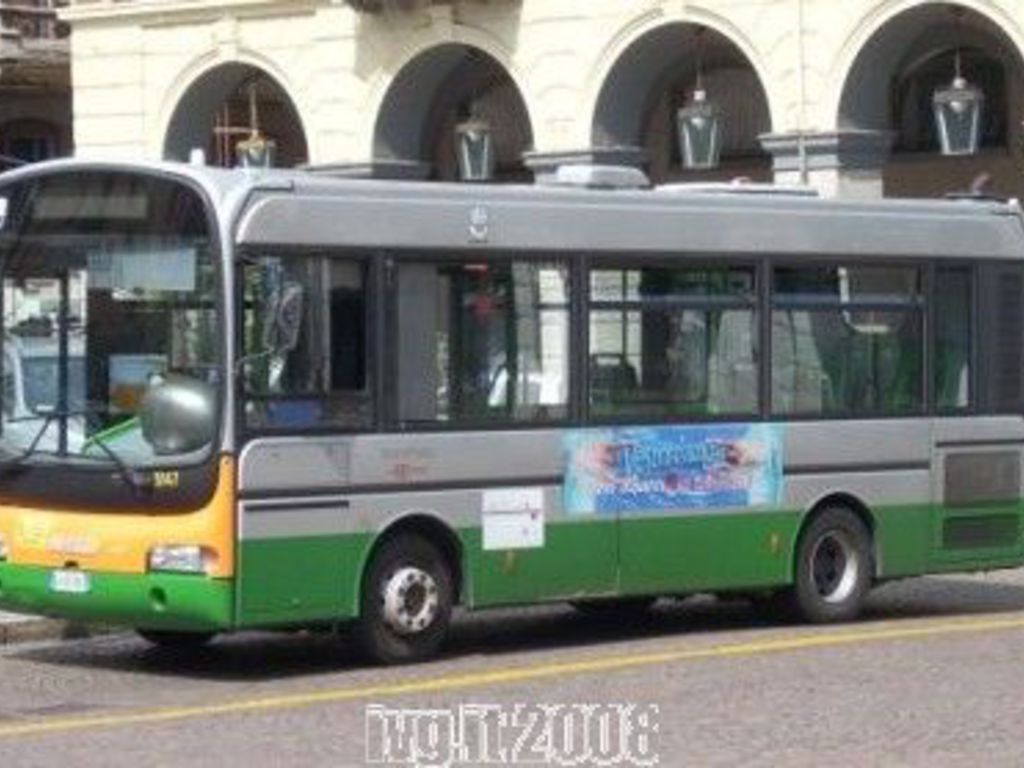Autobus Acts