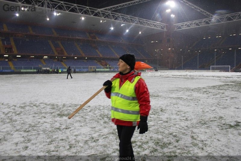 Genova - rinviato per neve derby Sampdoria Genoa