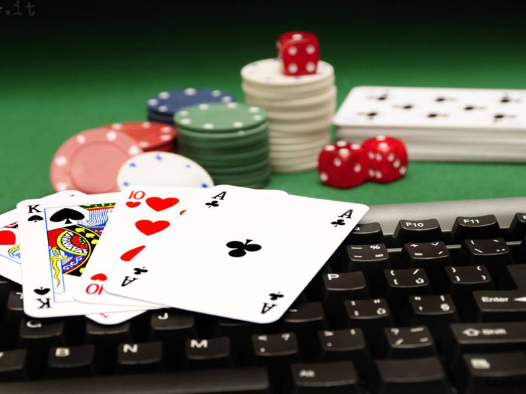 poker - gioco online - casino - azzardo - scommesse