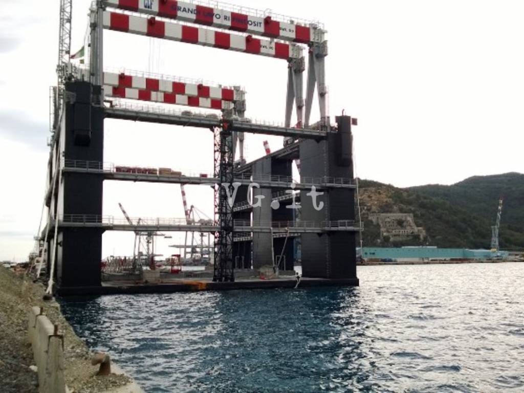 Maersk, impianto costruzione cassoni