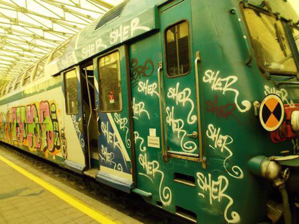 graffitari treni