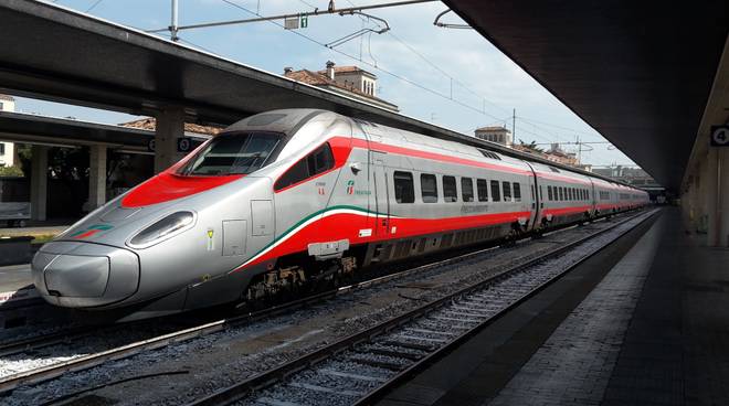 Fase 2, Lega: “Sparita la Frecciargento dalla programmazione Trenitalia in Liguria”
