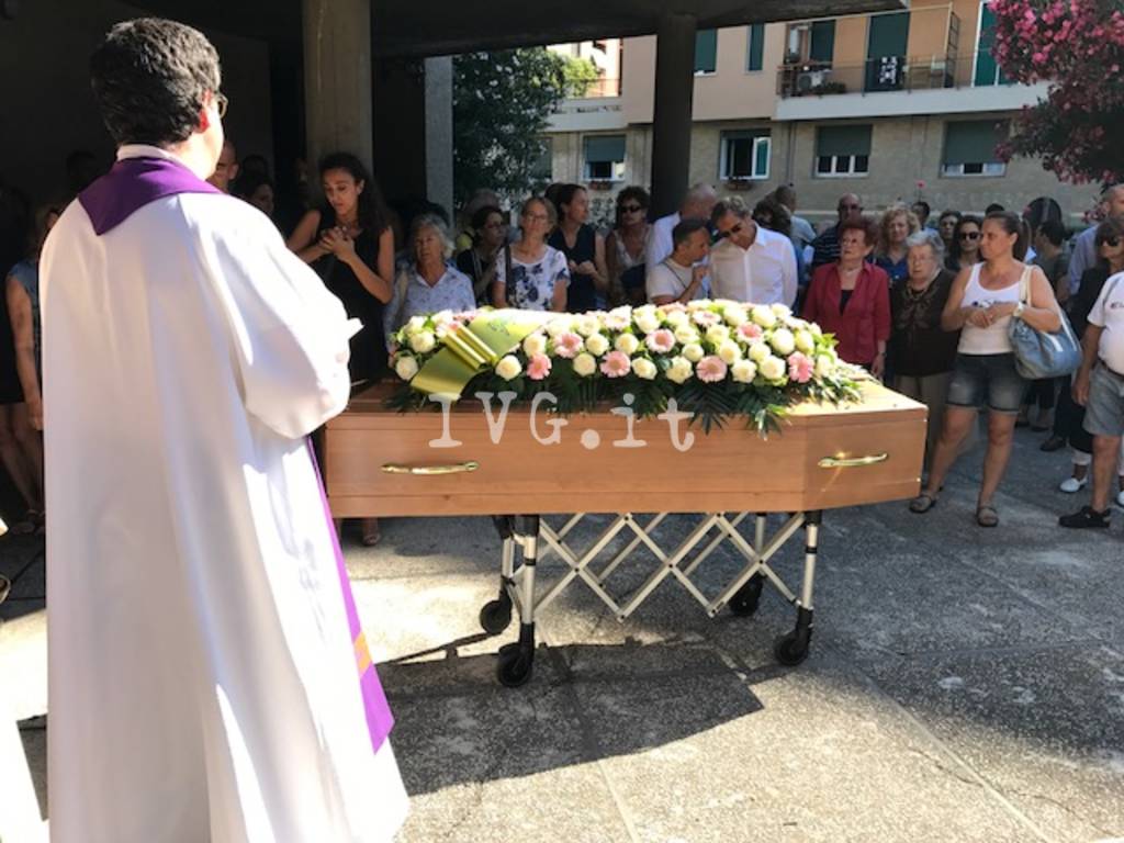 Funerale Maria Luisa Carle Chiesa San Paolo Savona