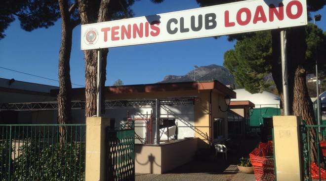 Gestione del Tennis Club, LoaNoi interroga l’amministrazione: “Le richieste del bando sono state rispettate?”