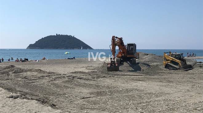 Jova Beach Party, cancellata la tappa di Albenga. L’amarezza del sindaco Tomatis: “Abbiamo fatto il possibile”