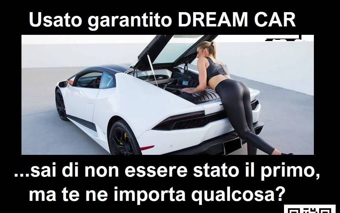 dream car pubblicità donna usato