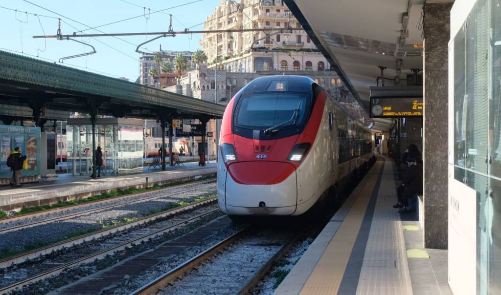 Il primo treno EuroCity Zurigo-Genova a Principe