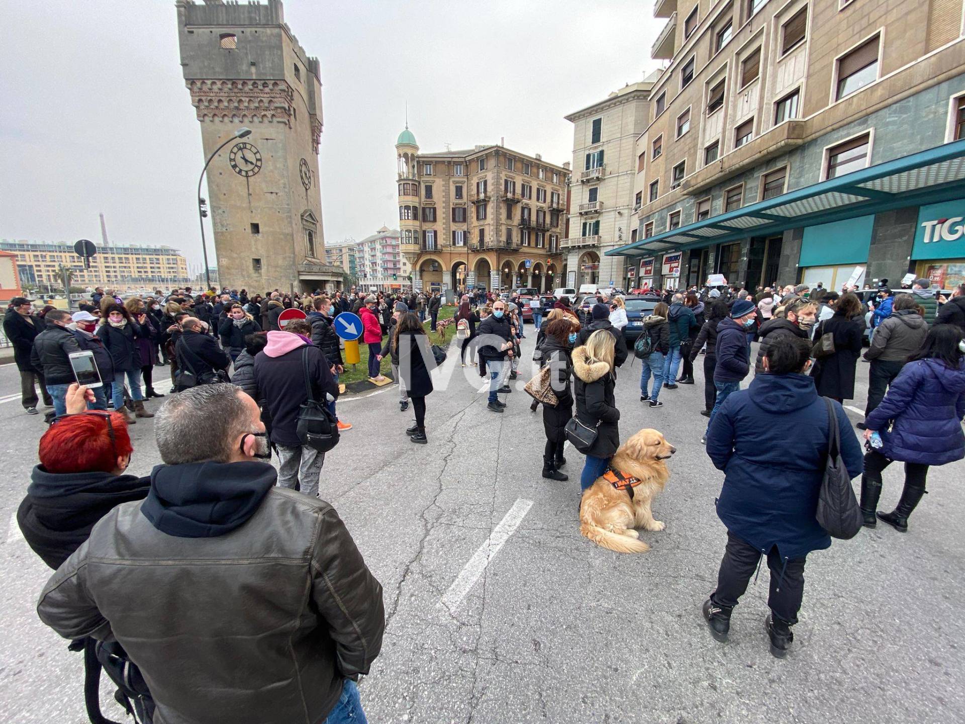 Protesta ristoratori a Savona: aiuti su Cosap e Tari, trattativa per maggiori ristori