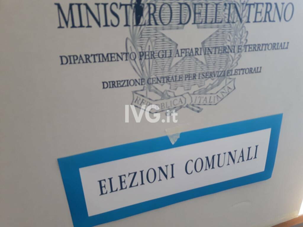 elezioni comunali amministrative urna generica votazioni