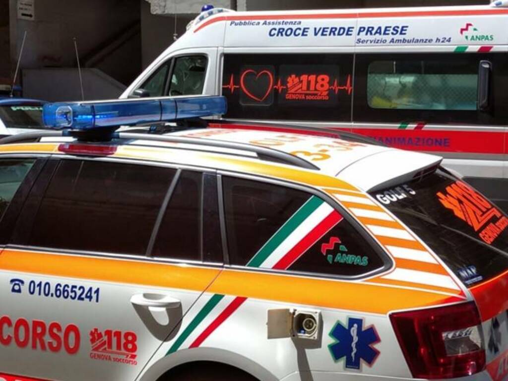 ambulanza automedica croce verde praese