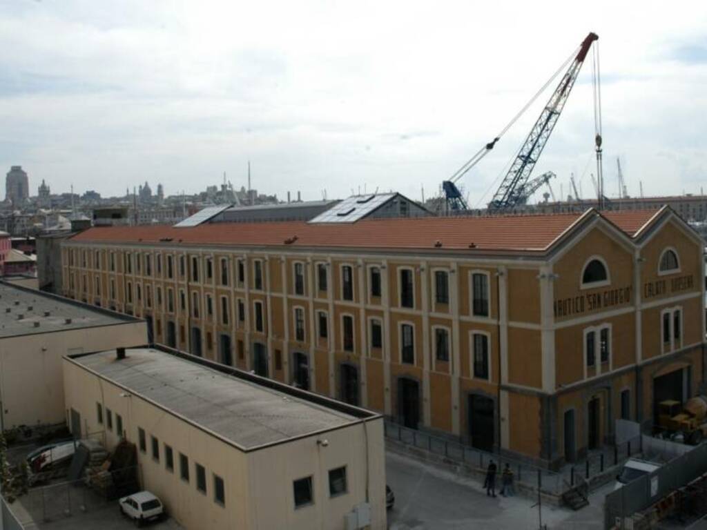 Genova Istituto Nautico San Giorgio calata Darsena