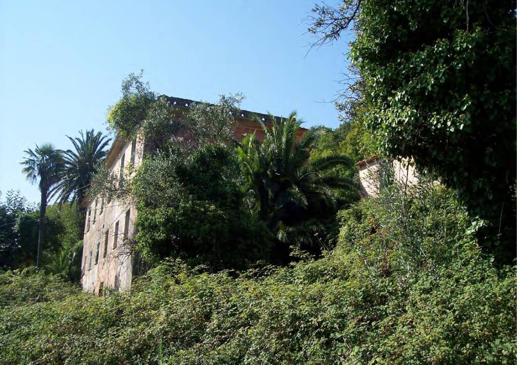 Arte Genova mette all'asta 11 immobili: ci sono ex ospedali, ville con giardino e terreni