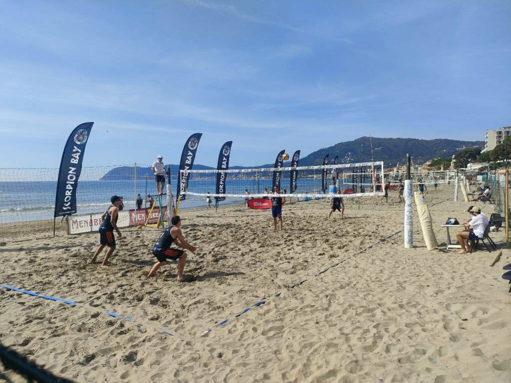 Beach Volley